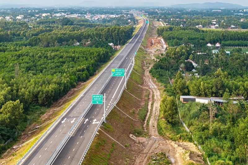 3 tuyến cao tốc được đề xuất bổ sung vào quy hoạch mạng lưới đường bộ